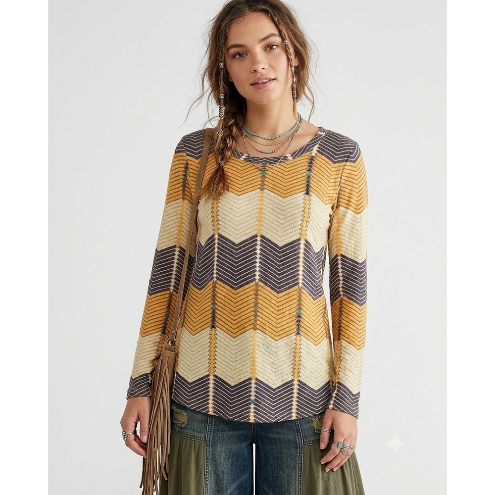 David Cline Top Size M Yellow Purple Geometric Chevron Sun Crushed Long Sleeve